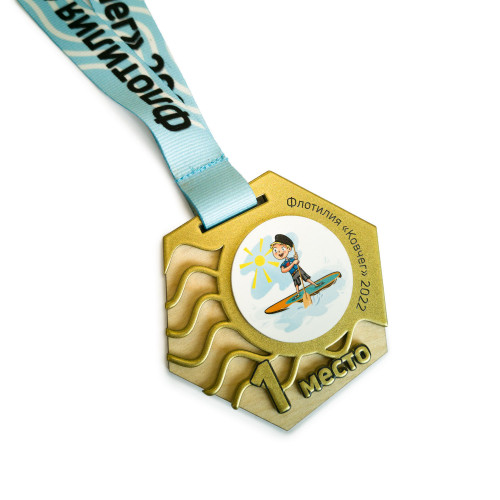 Медаль 3-слойная из металла, пластика и дерева с полноцветной печатью